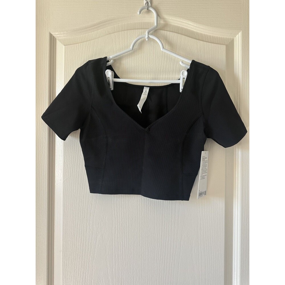 NWT Lululemon Ribbed Contoured V-Neck Short Sleeve Black Size 6